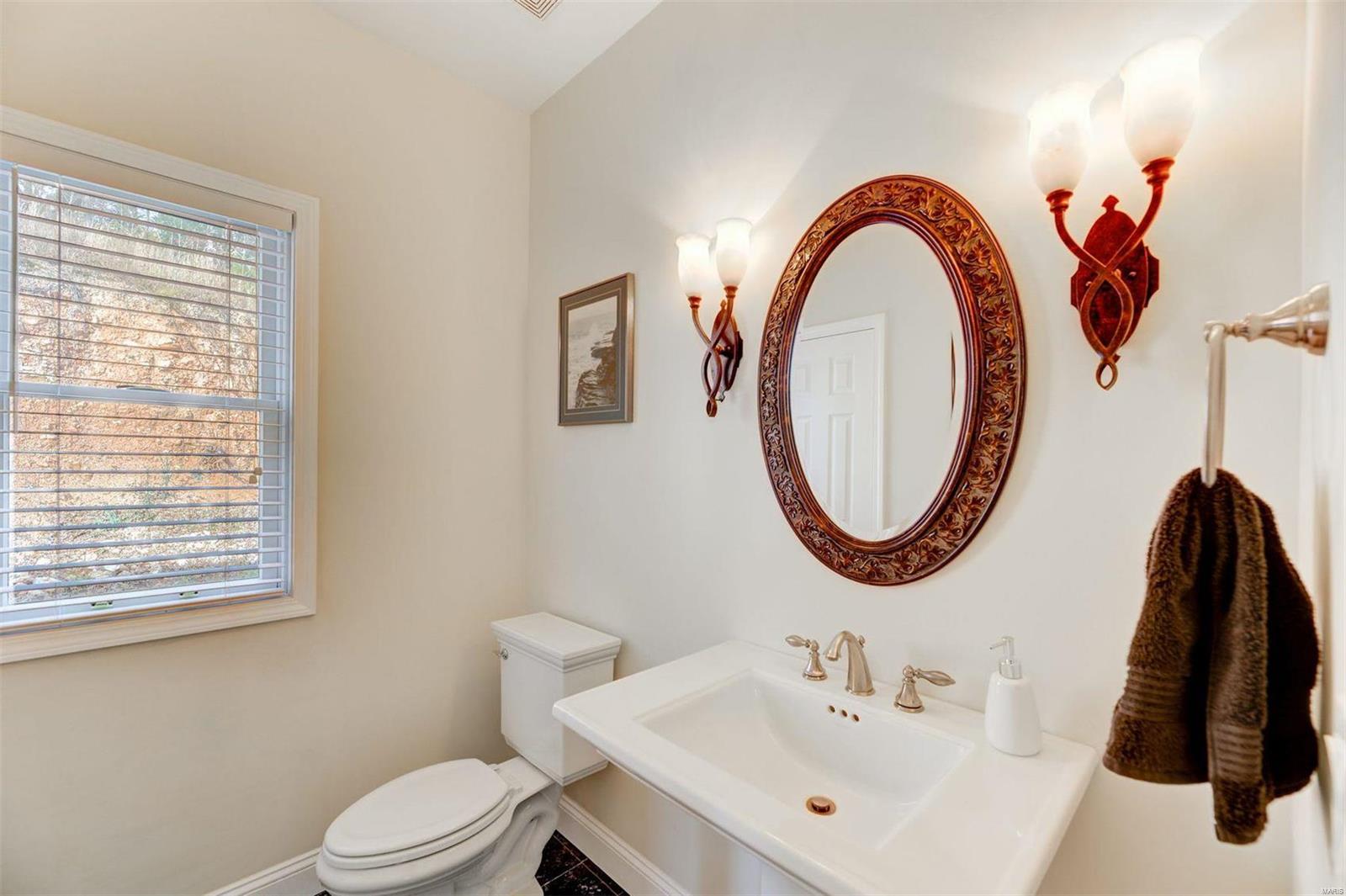 Deer Run Estates Lt 9 & Courtois Tr - Residential