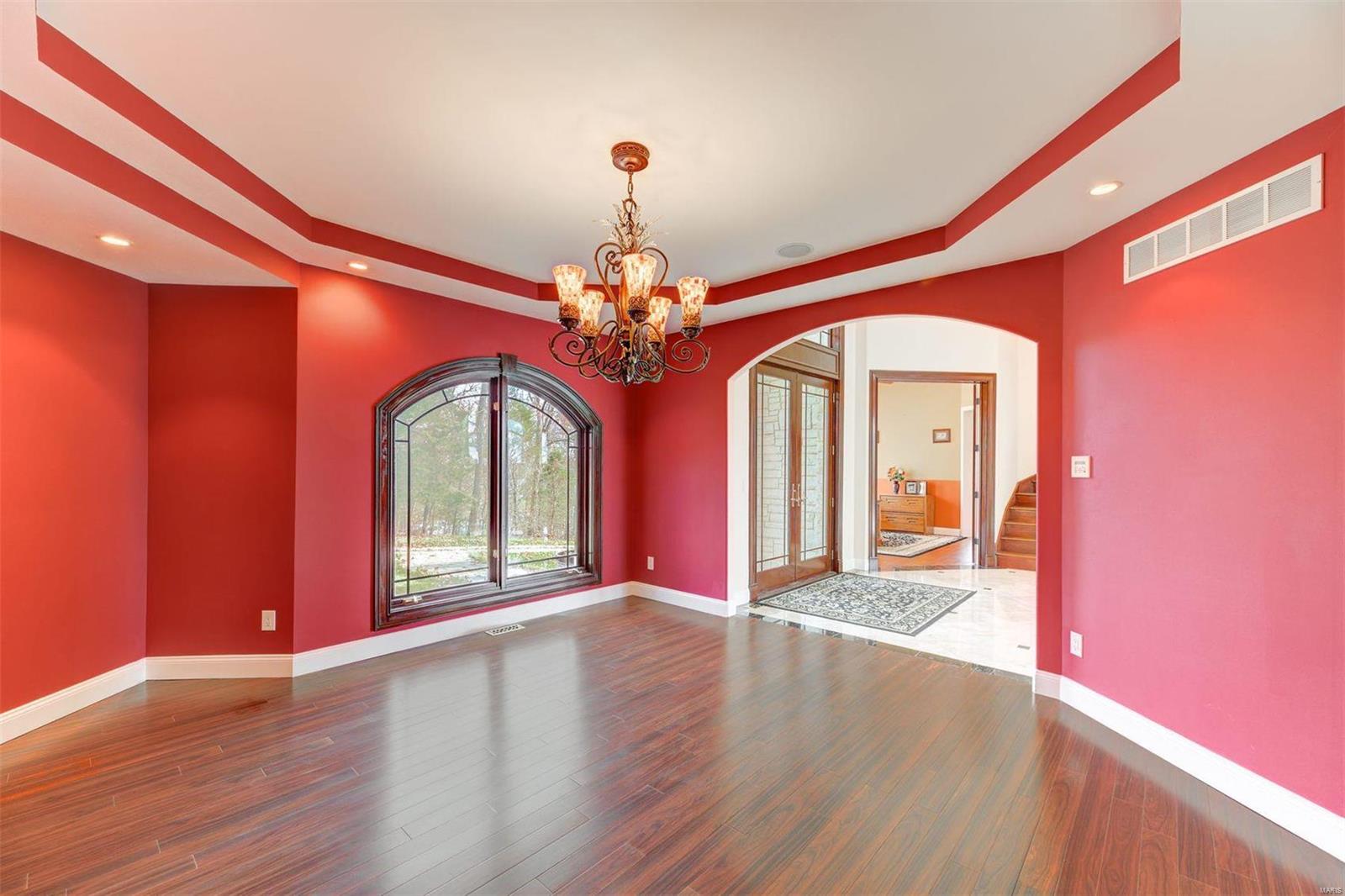 Deer Run Estates Lt 9 & Courtois Tr - Residential