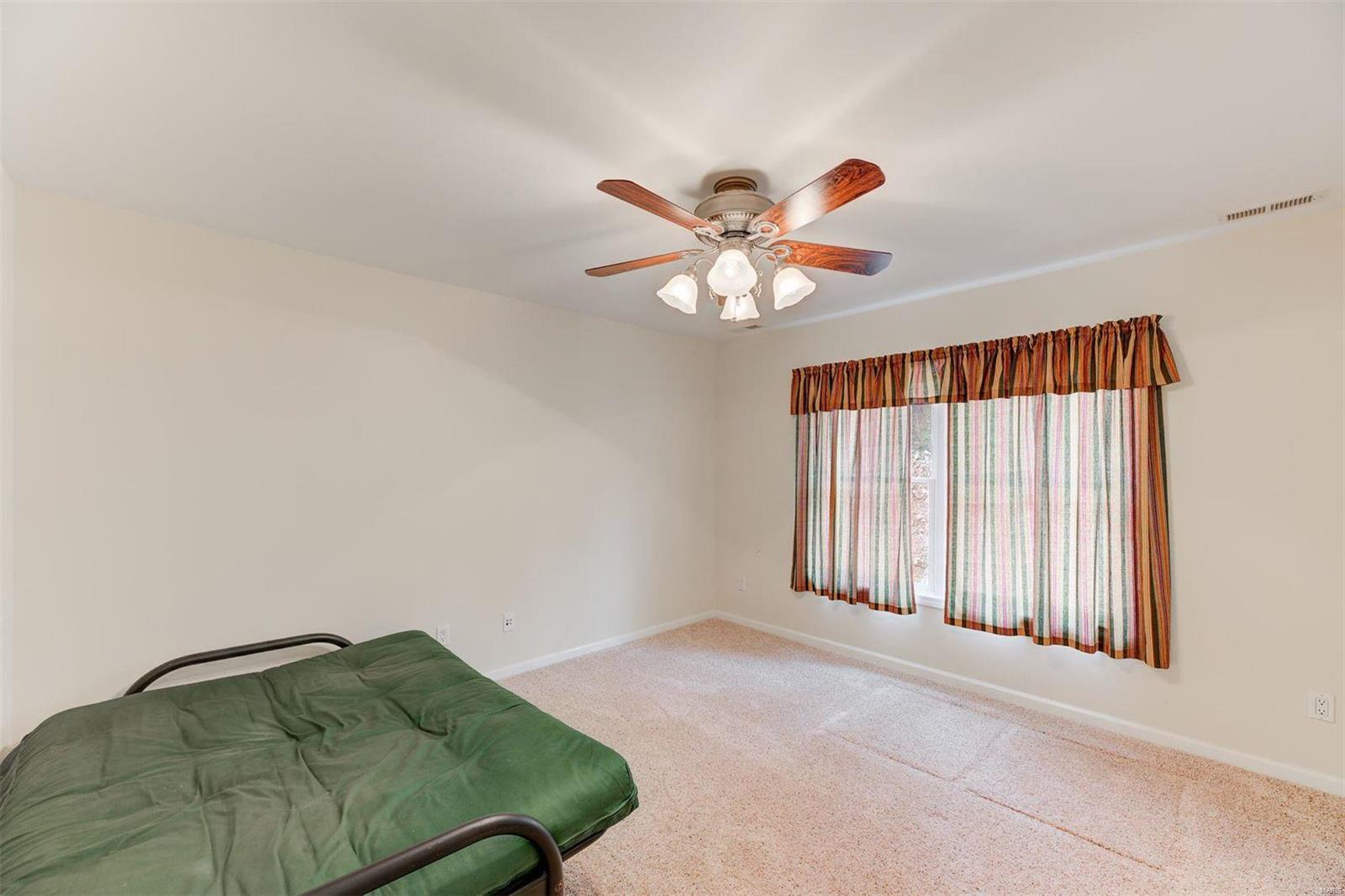 Deer Run Estates Lt 9 & Courtois Tr - Residential