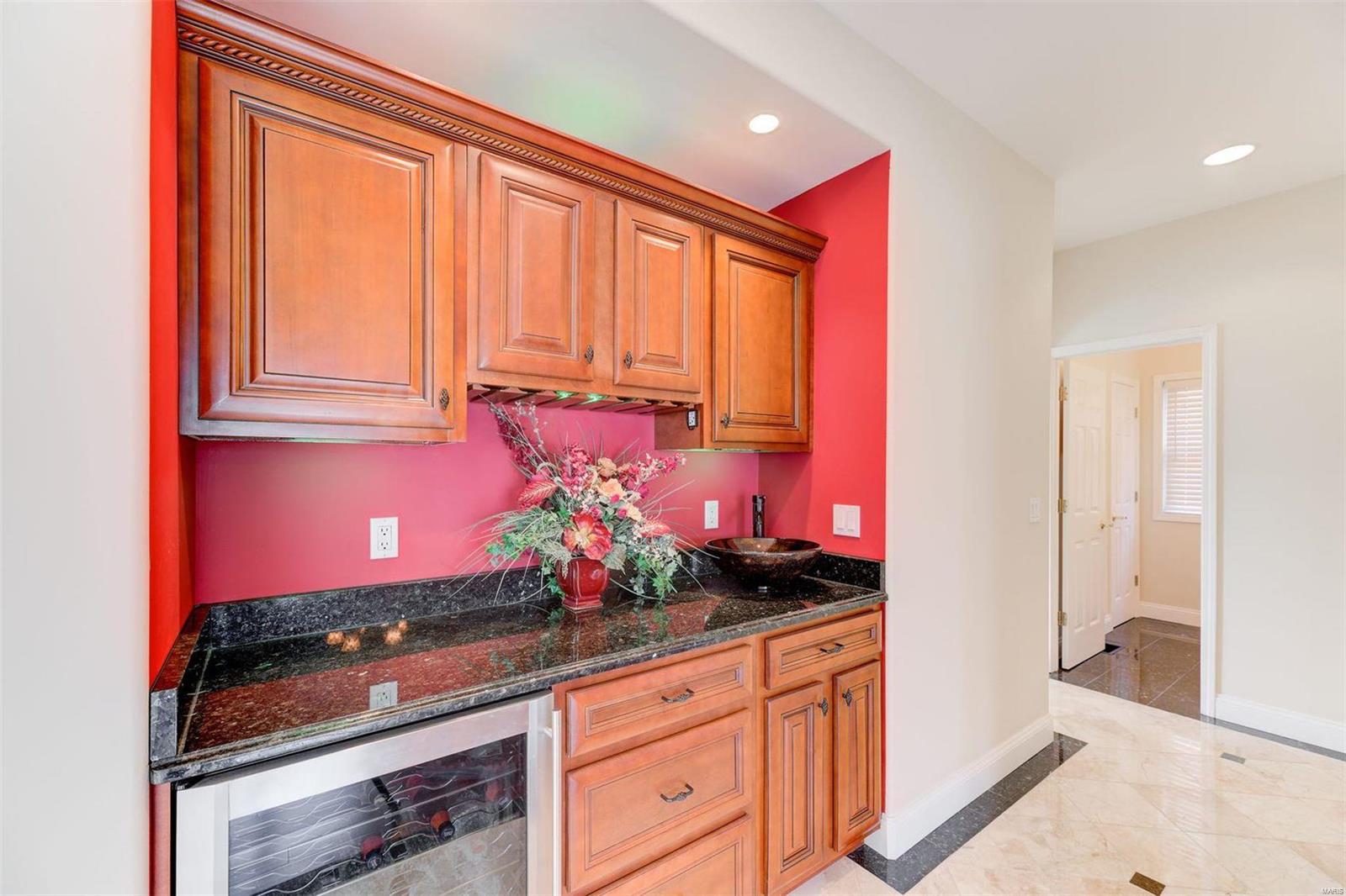 Deer Run Estates Lt 9 & Courtois Tr - Residential