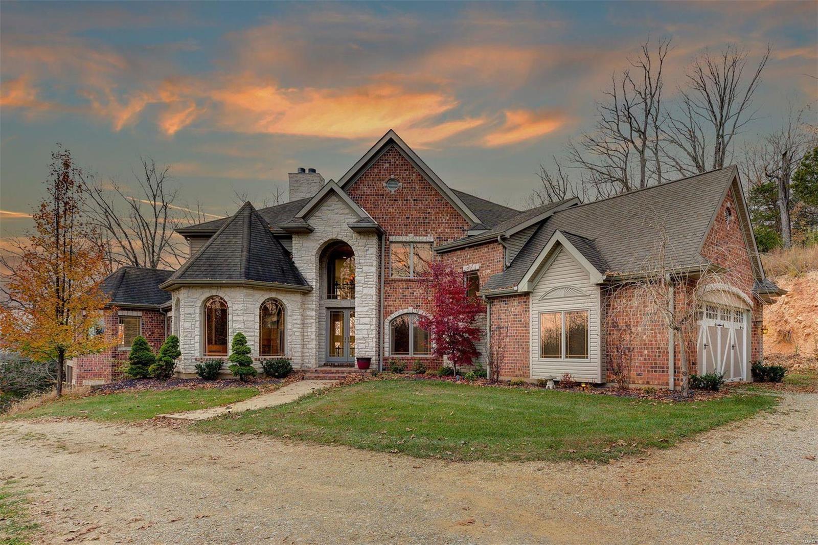 Deer Run Estates Lt 9 & Courtois Tr - Residential