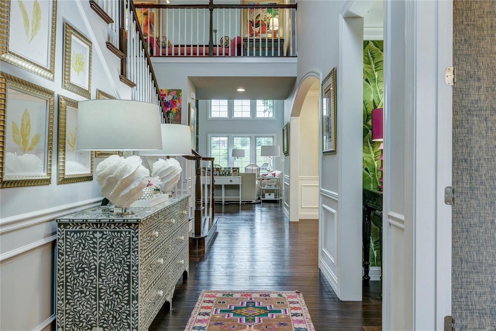 The Woods Of Ladue - Residential