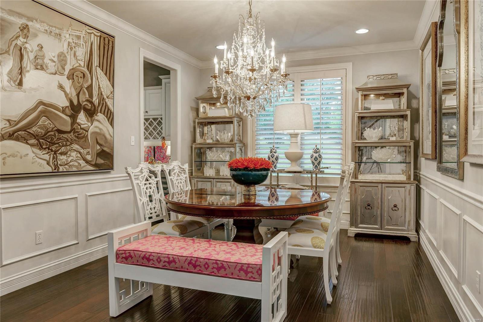 The Woods Of Ladue - Residential