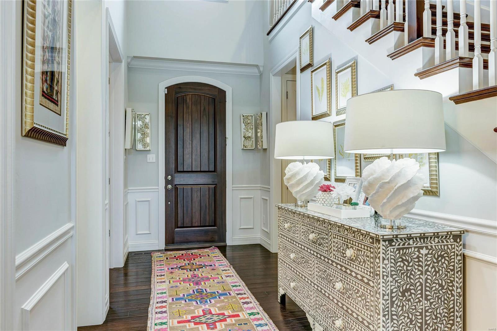 The Woods Of Ladue - Residential