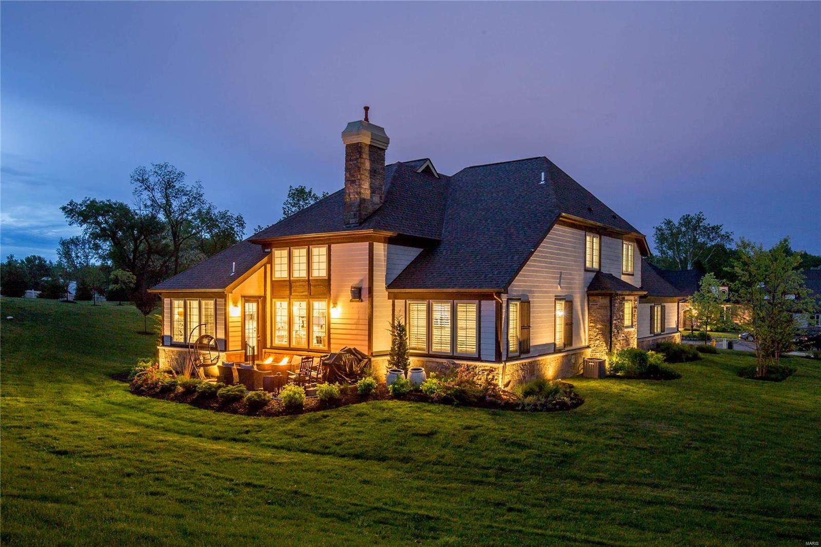 The Woods Of Ladue - Residential