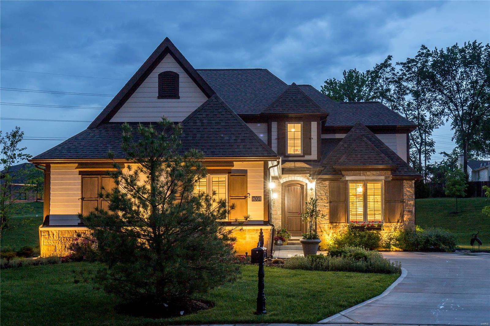 The Woods Of Ladue - Residential