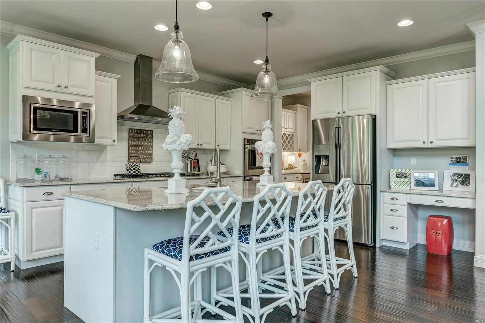 The Woods Of Ladue - Residential