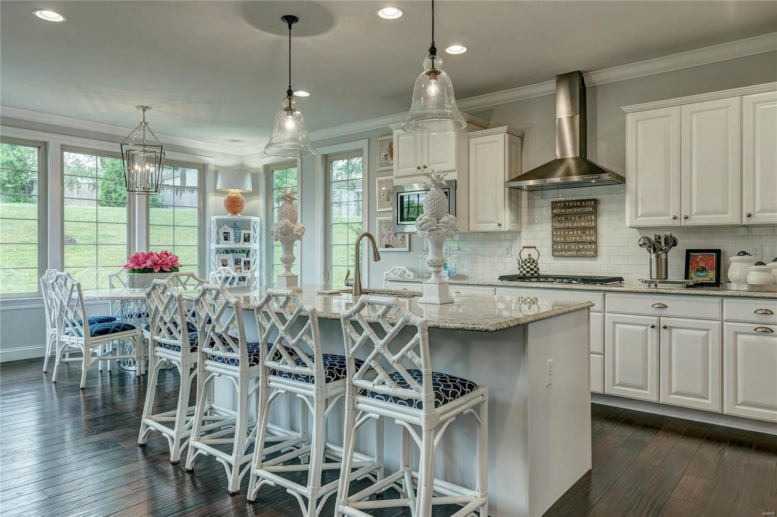 The Woods Of Ladue - Residential