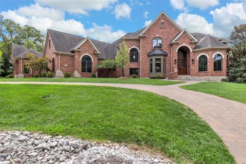 Photo of 16424 Quiet Creek Court, Chesterfield, MO 63005 (MLS # 24048952)