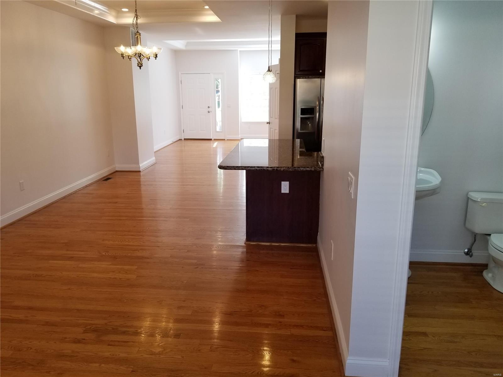 Yale Twnhs Condo - Residential Income