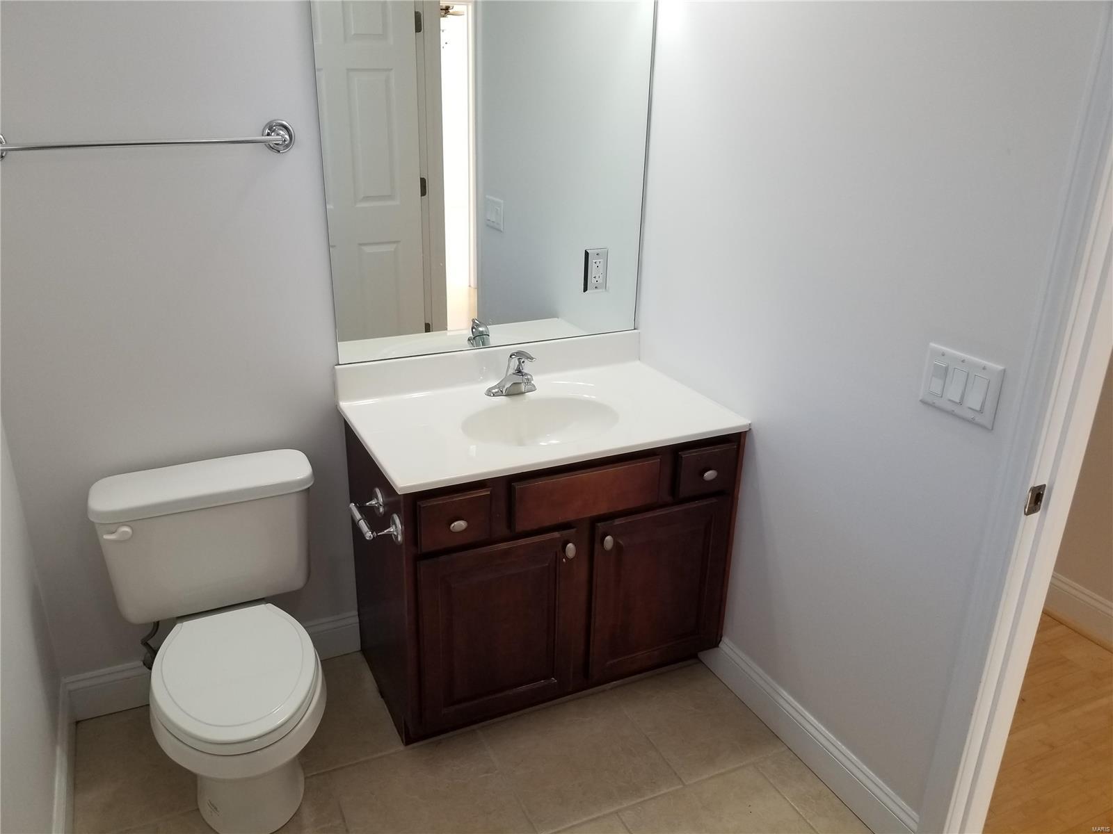 Yale Twnhs Condo - Residential Income