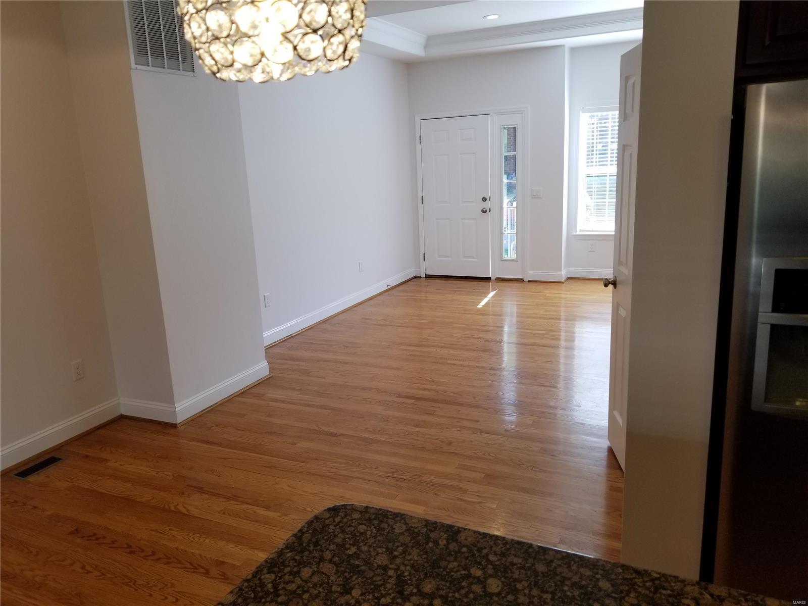 Yale Twnhs Condo - Residential Income