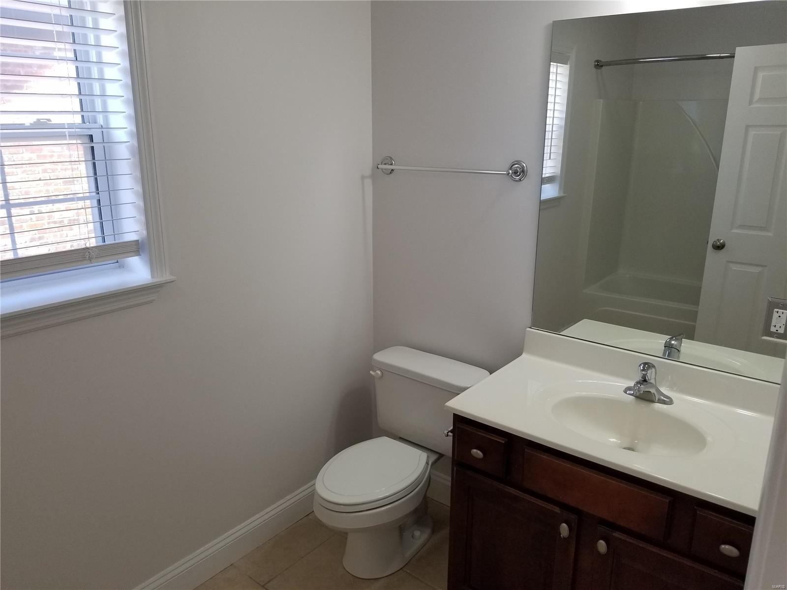 Yale Twnhs Condo - Residential Income