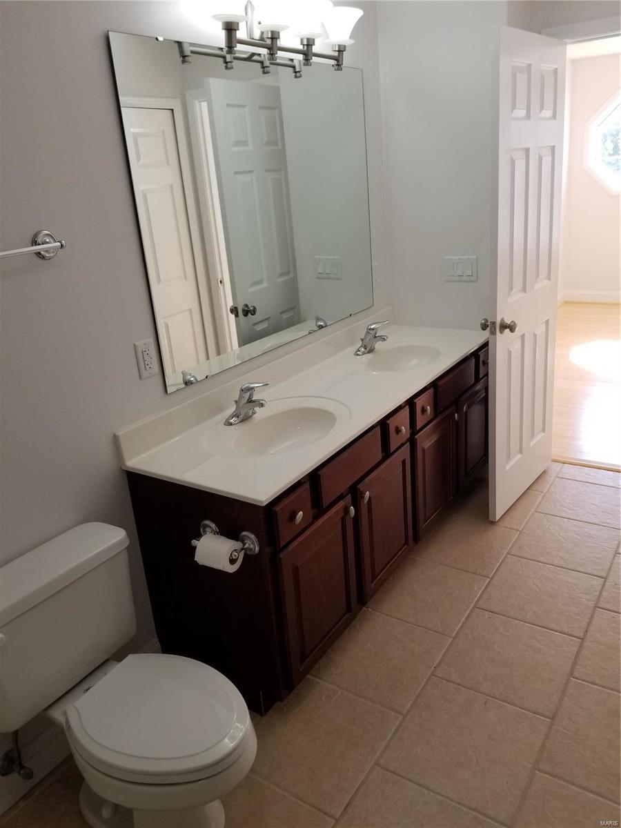 Yale Twnhs Condo - Residential Income