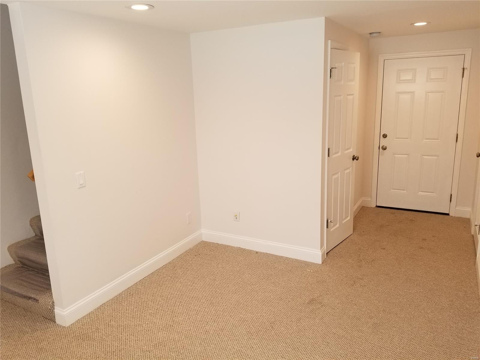 Yale Twnhs Condo - Residential Income