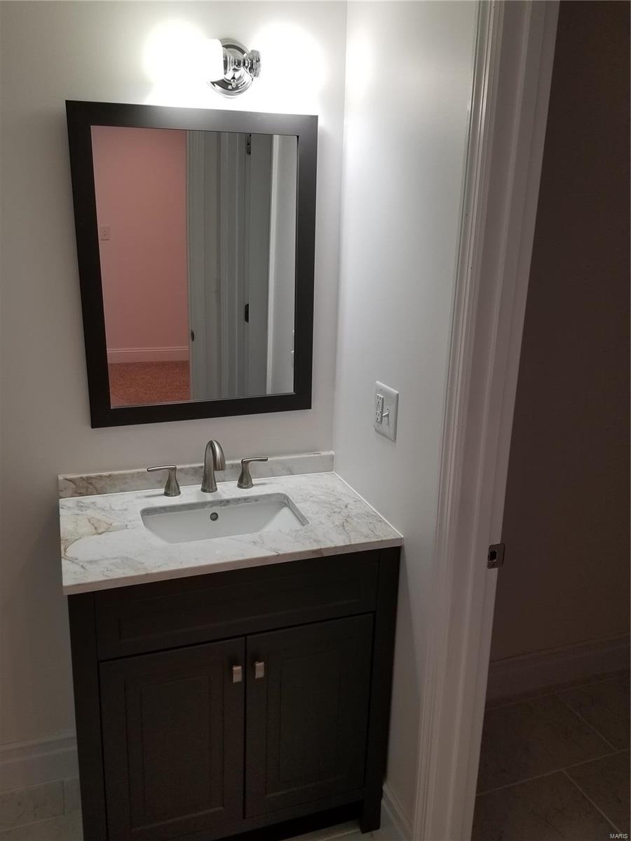 Yale Twnhs Condo - Residential Income