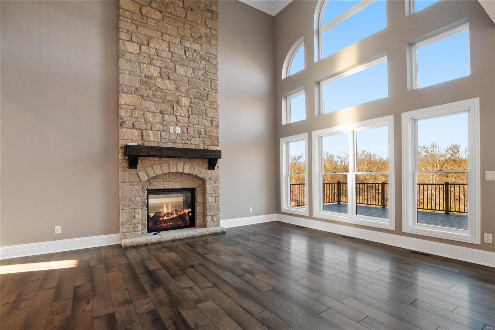 Lafayette Crossing - Residential