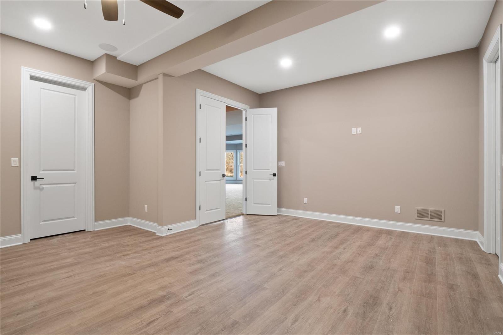 Lafayette Crossing - Residential