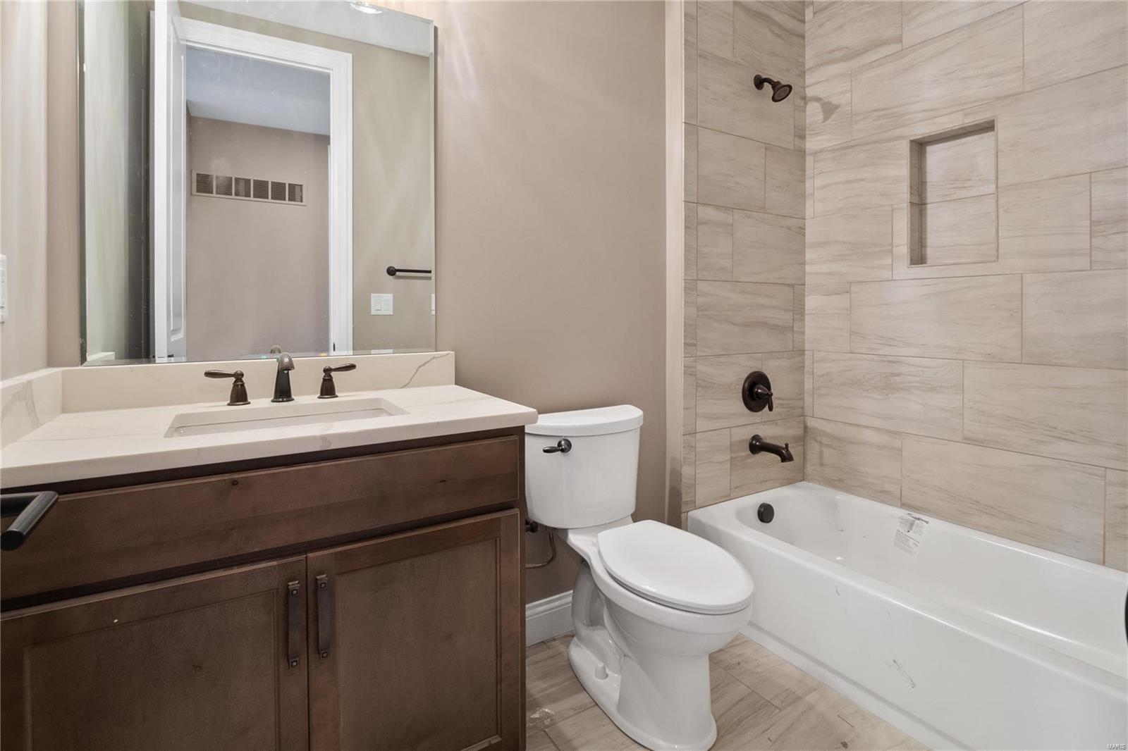 Lafayette Crossing - Residential