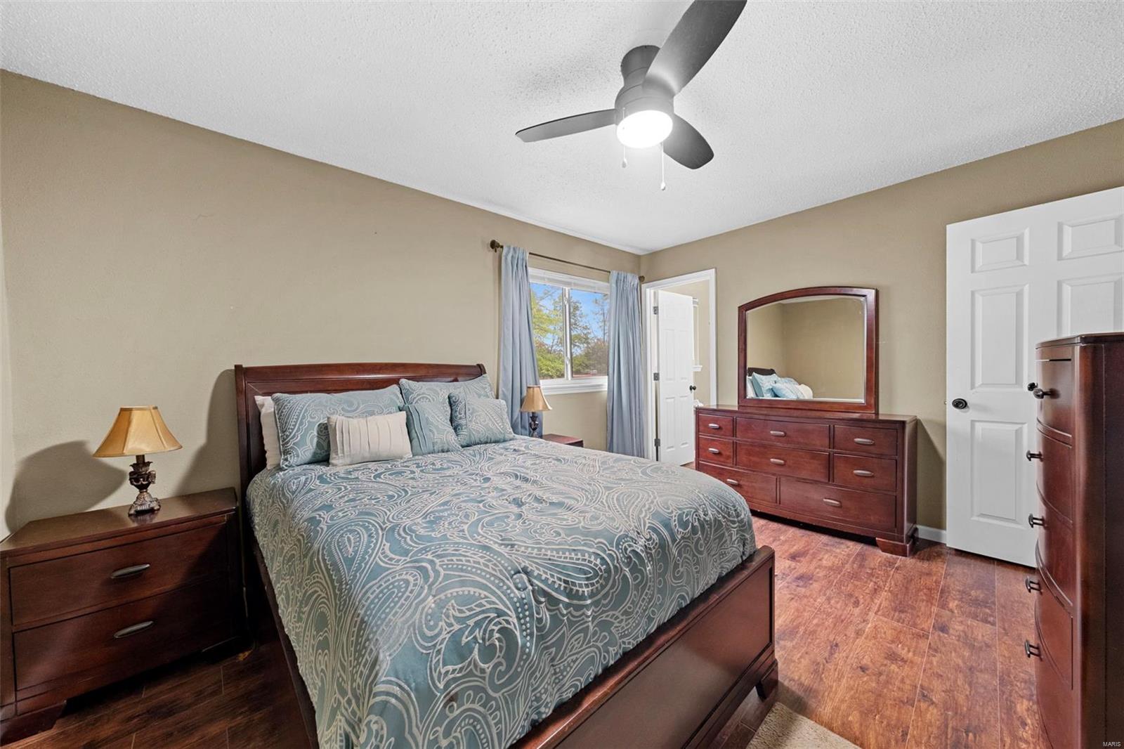 O'Fallon, Missouri 63366, United States, 4 Bedrooms Bedrooms, ,3 BathroomsBathrooms,Residential,Pending,119720