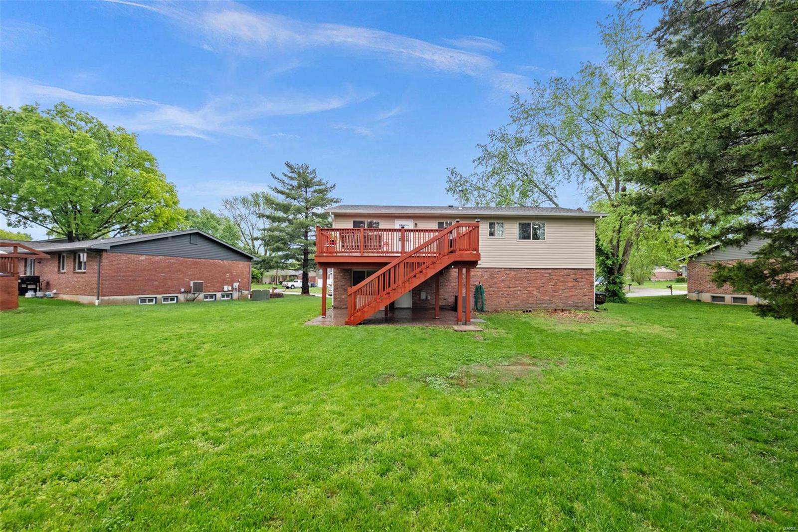 O'Fallon, Missouri 63366, United States, 4 Bedrooms Bedrooms, ,3 BathroomsBathrooms,Residential,Pending,119720