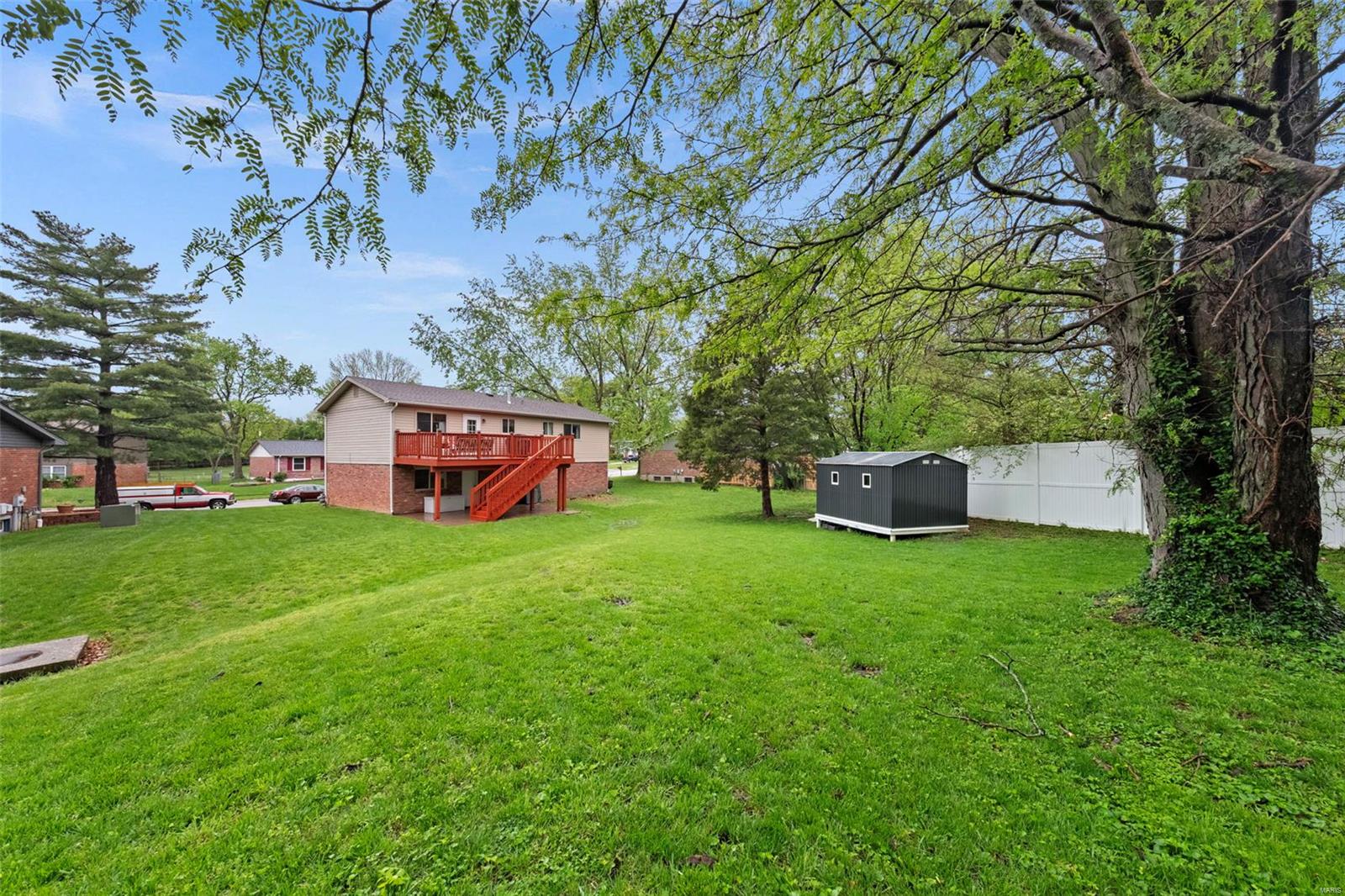 O'Fallon, Missouri 63366, United States, 4 Bedrooms Bedrooms, ,3 BathroomsBathrooms,Residential,Pending,119720