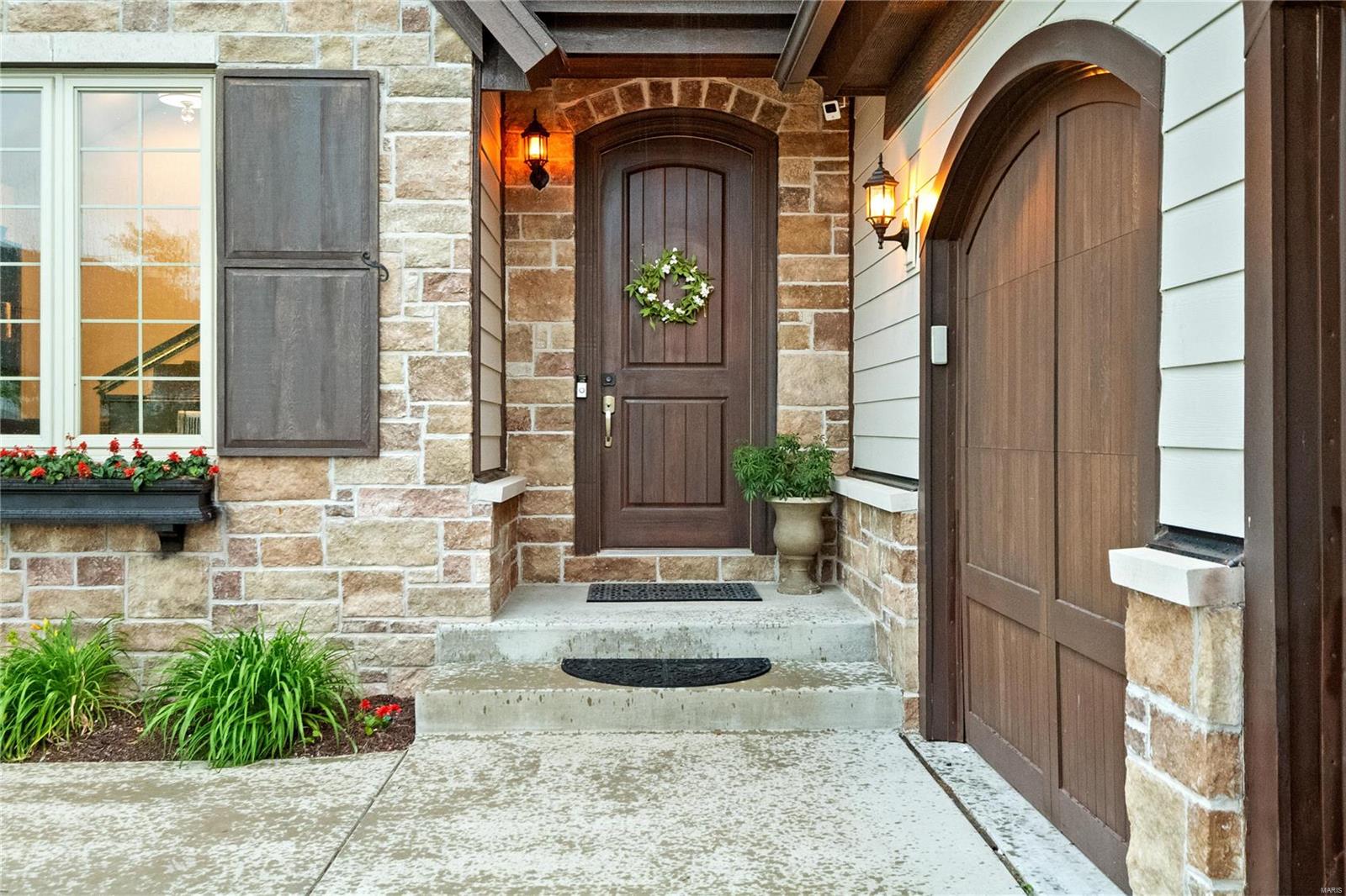 Woods Of Ladue The - Residential