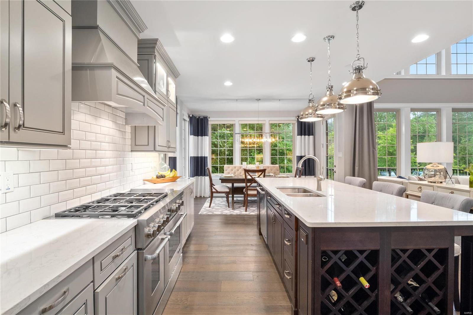 Woods Of Ladue The - Residential