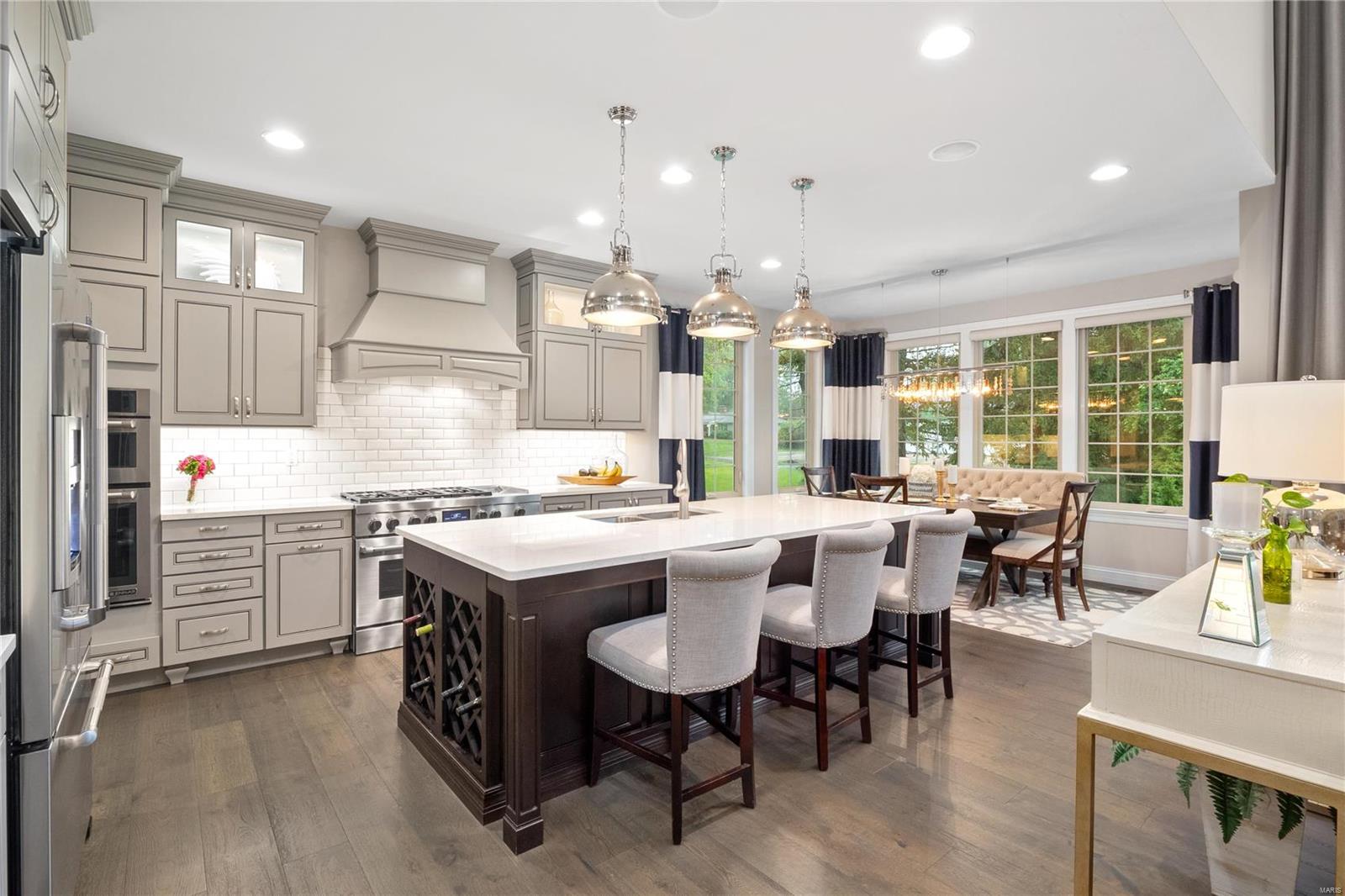 Woods Of Ladue The - Residential