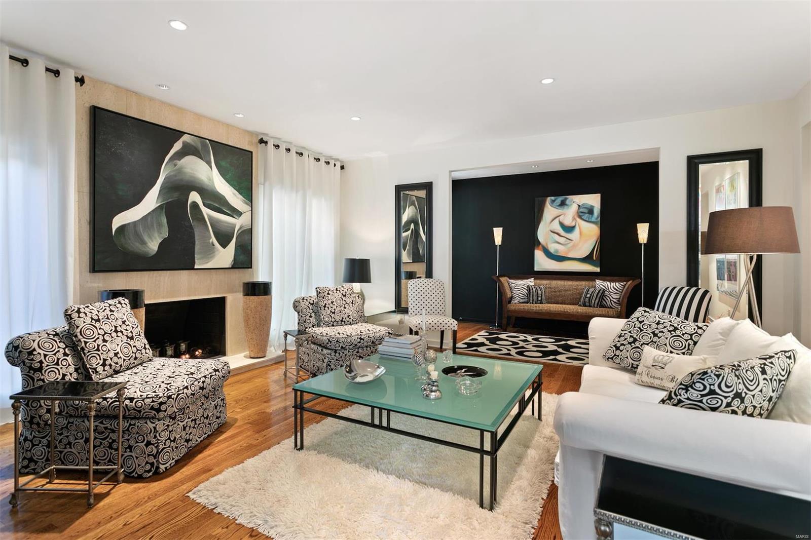 Central Pointe Condo - Residential