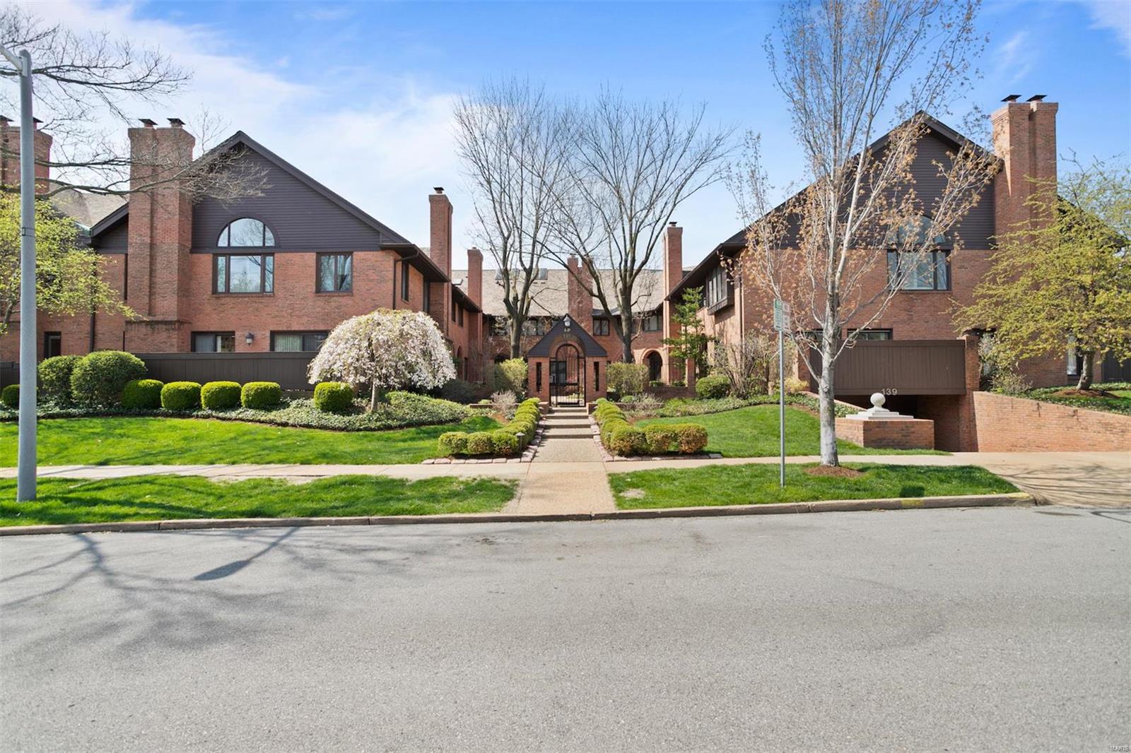 Central Pointe Condo - Residential