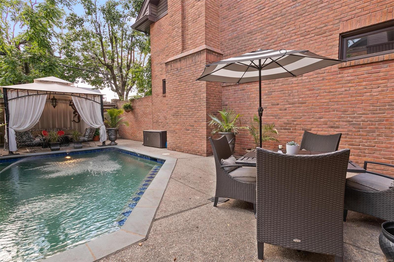 Central Pointe Condo - Residential