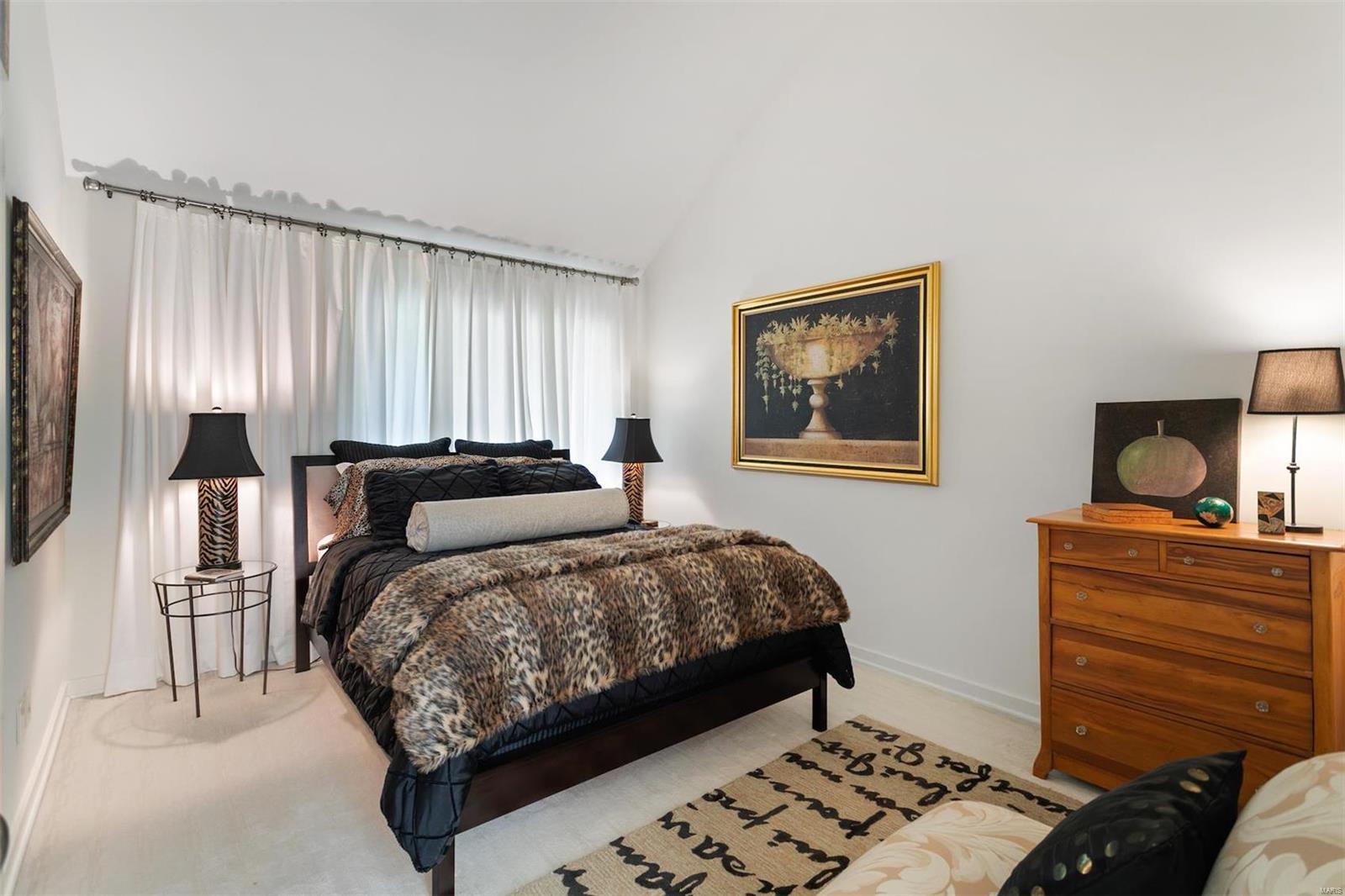 Central Pointe Condo - Residential