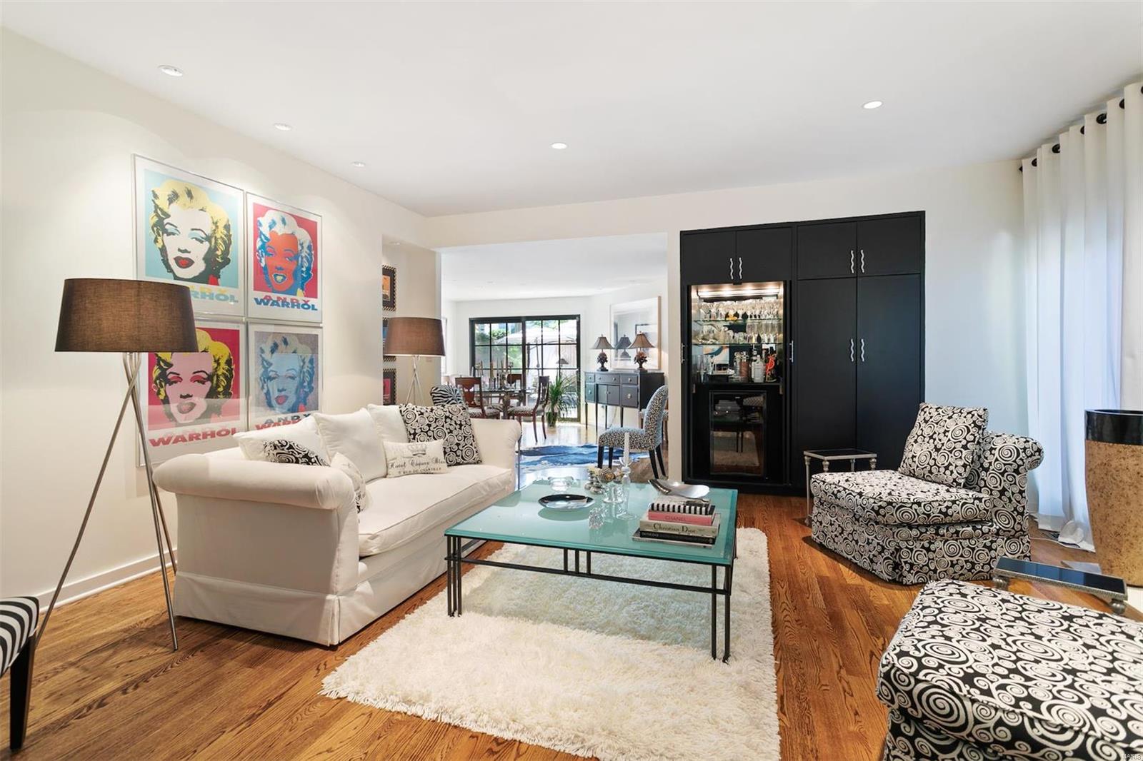 Central Pointe Condo - Residential