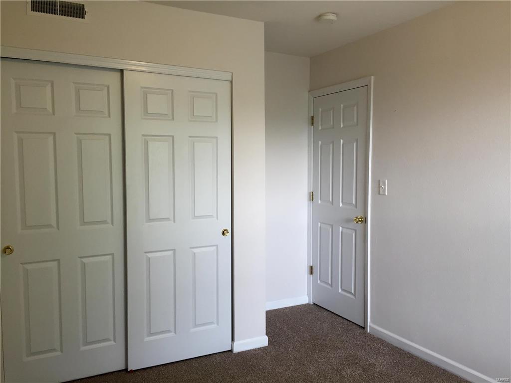Greenbriar Condo - Residential