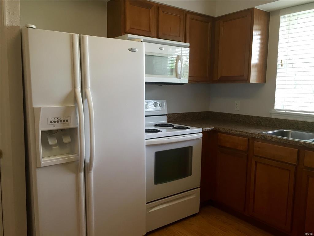Greenbriar Condo - Residential
