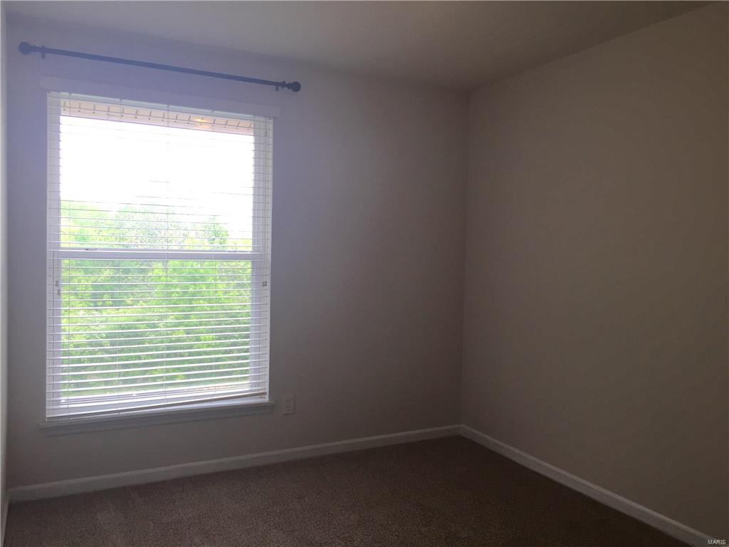 Greenbriar Condo - Residential