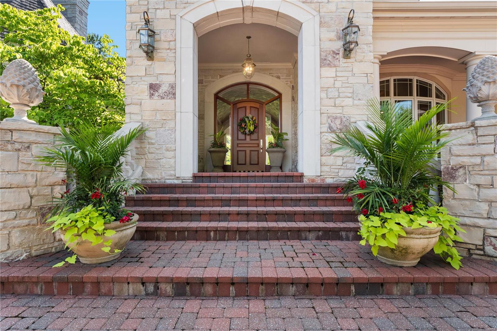 Bel Arbor - Residential