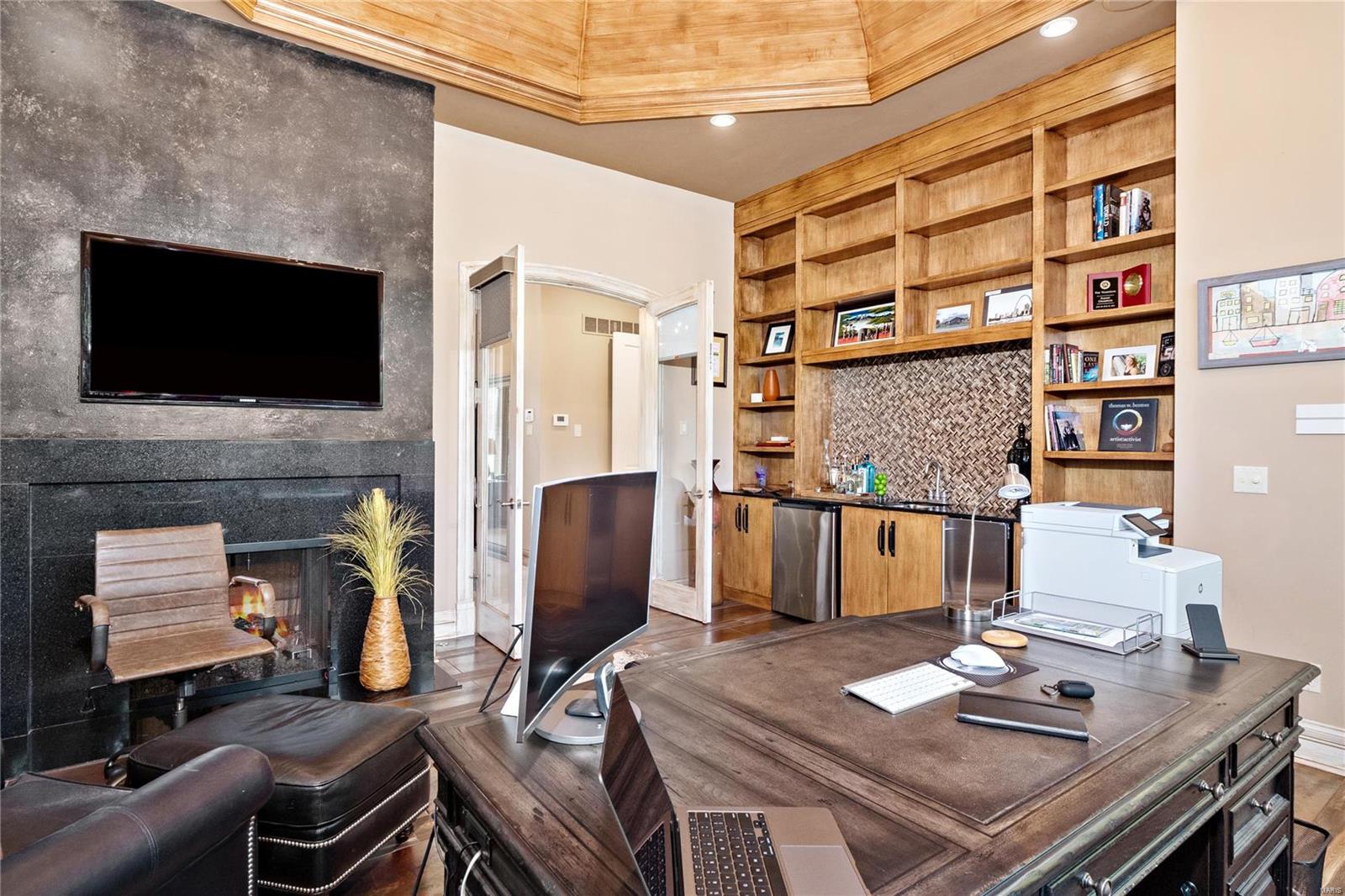 Bel Arbor - Residential