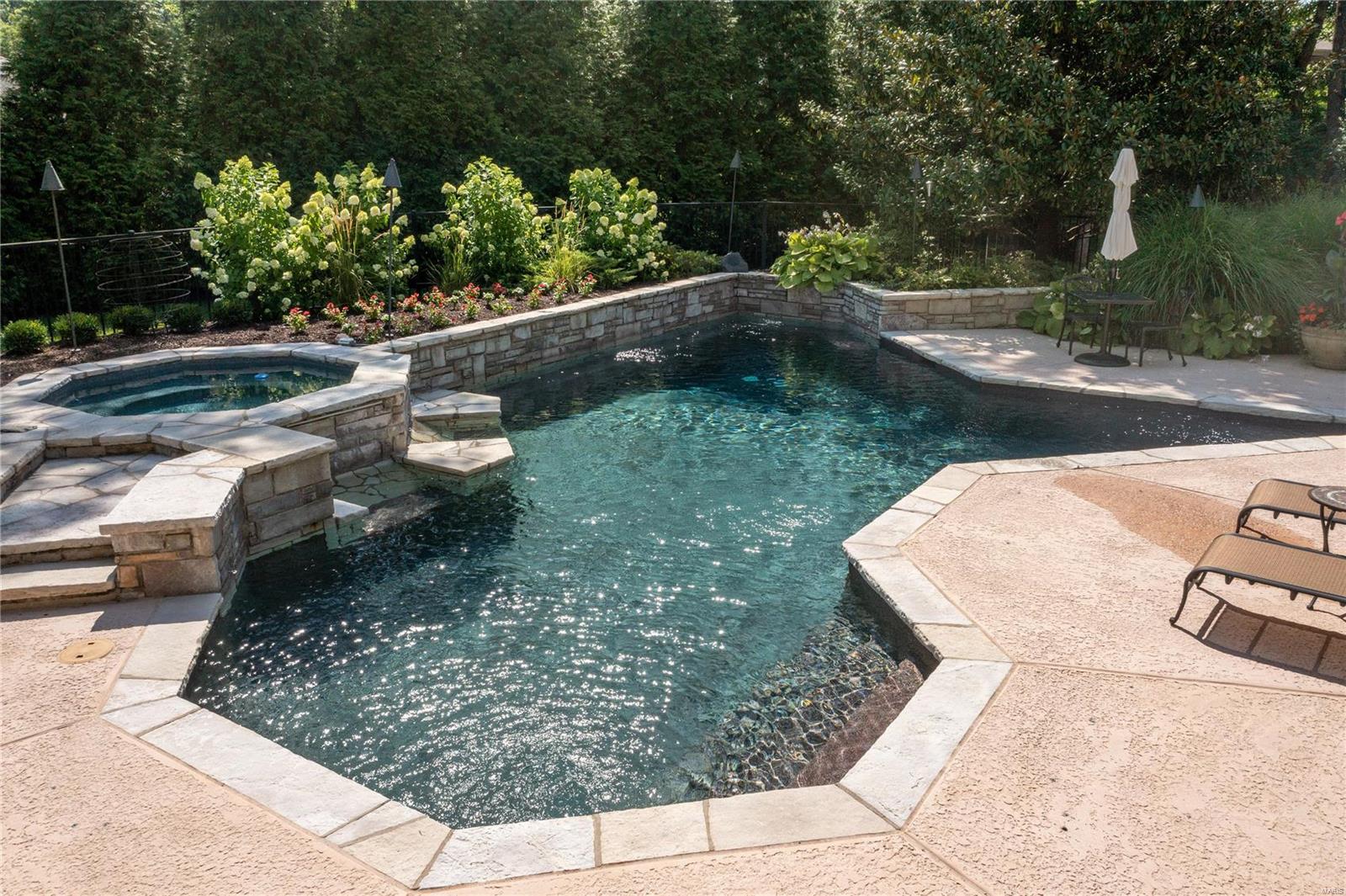 Bel Arbor - Residential