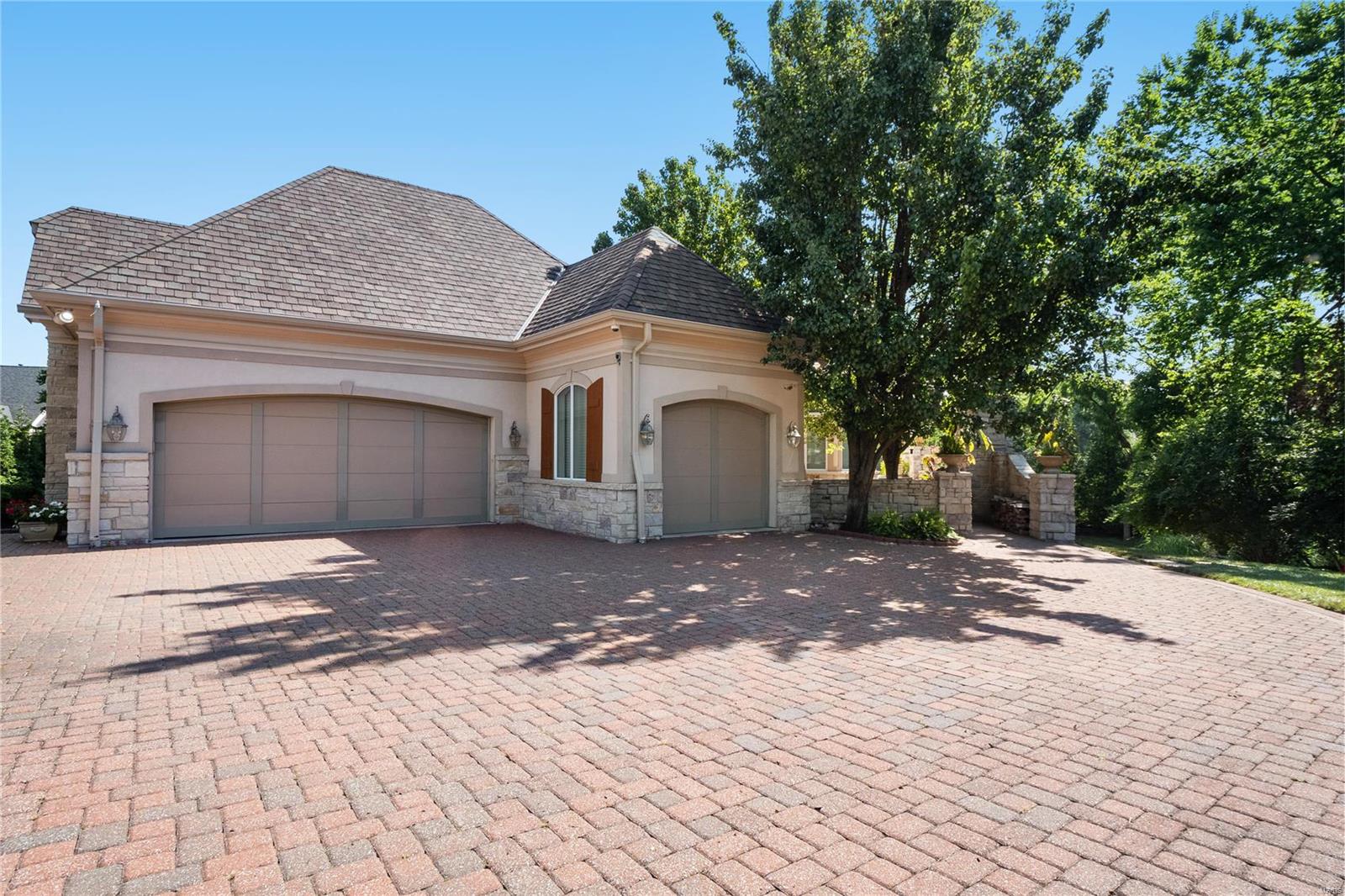 Bel Arbor - Residential