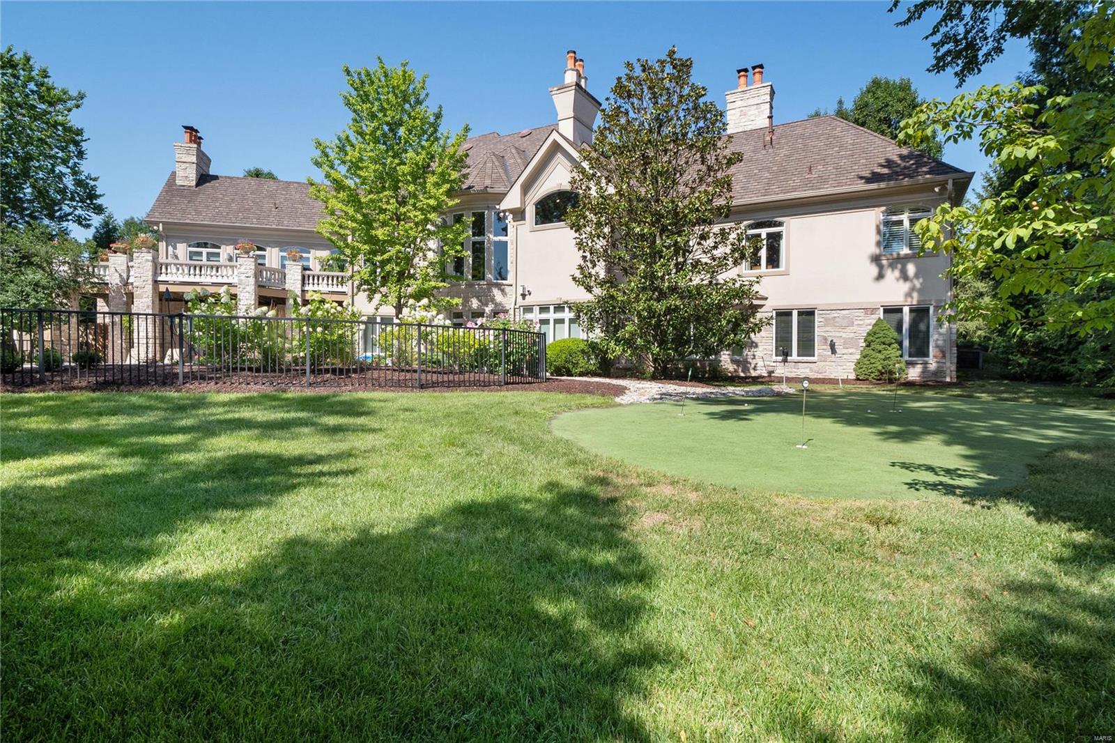 Bel Arbor - Residential