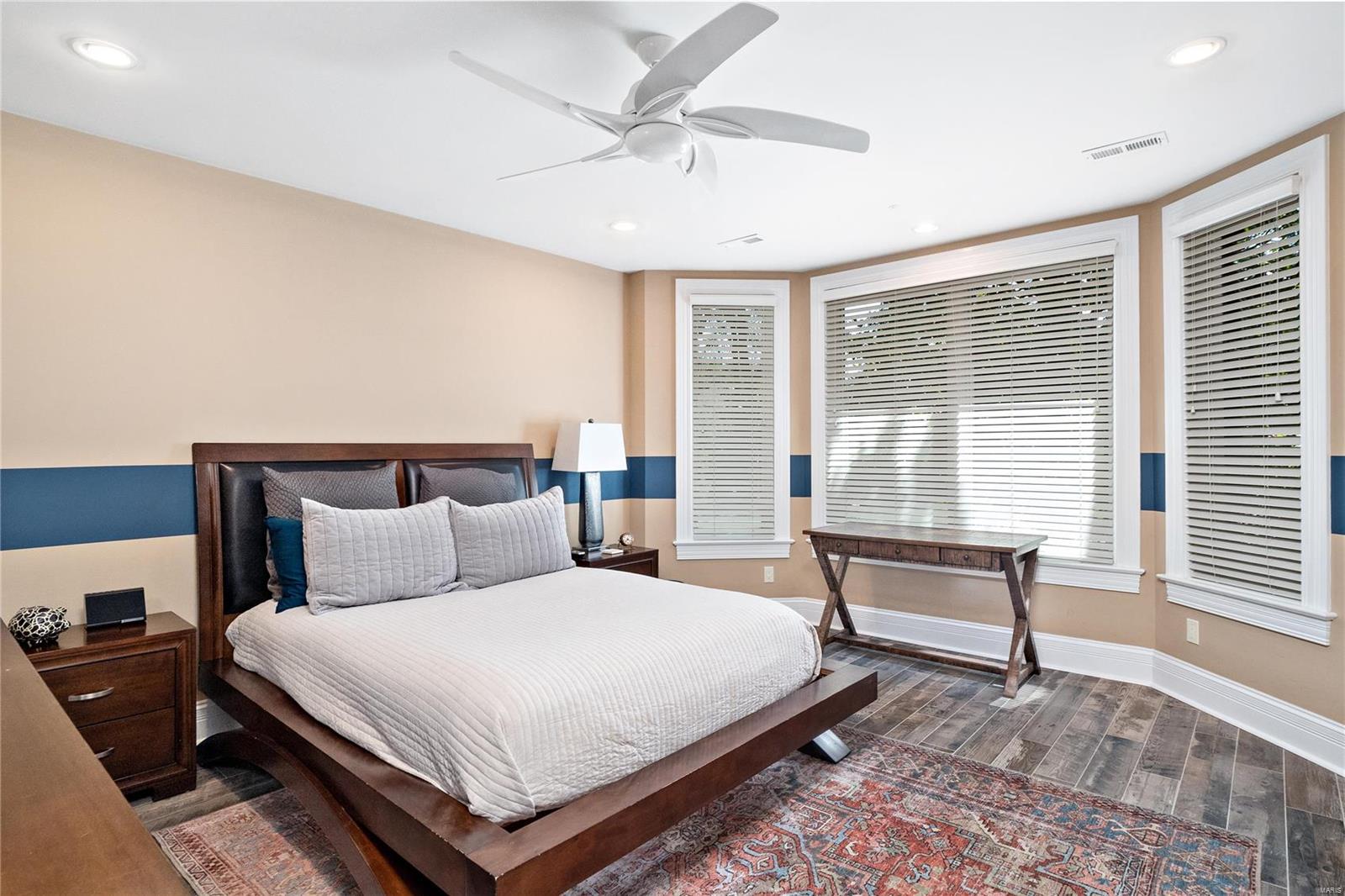 Bel Arbor - Residential