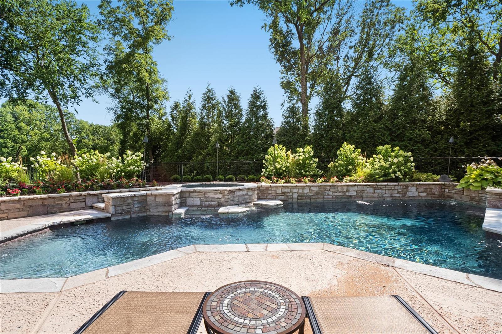 Bel Arbor - Residential