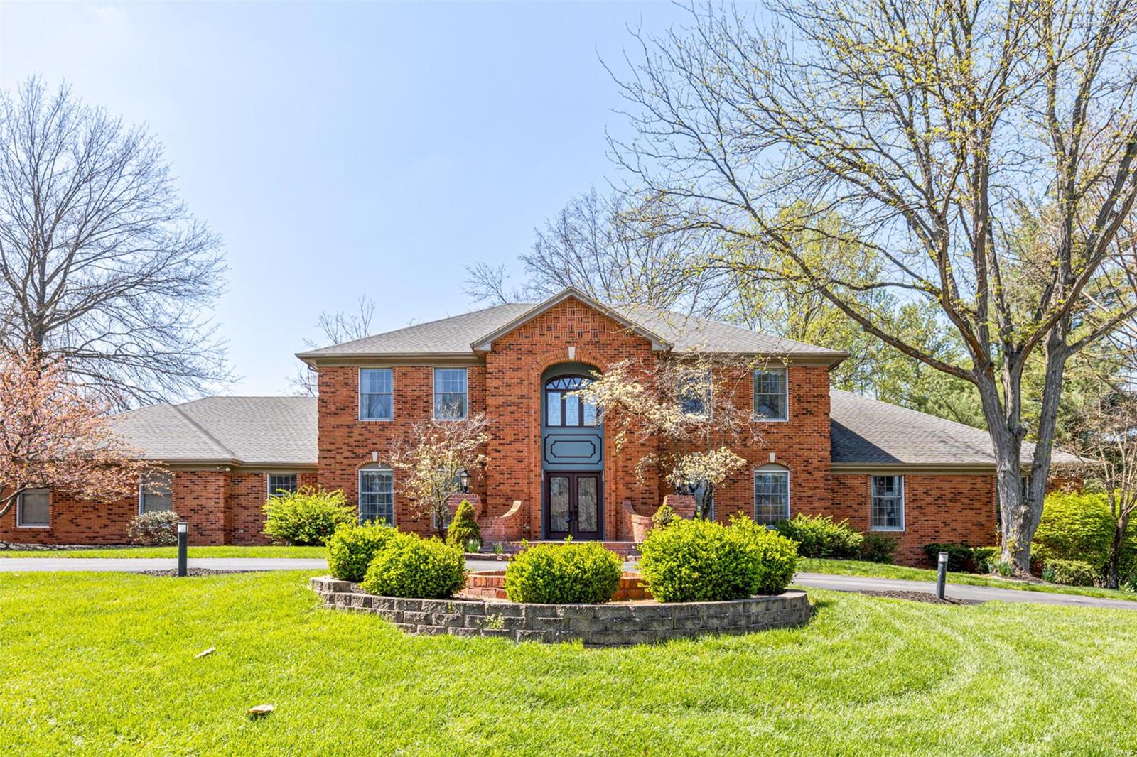 113 Ladue Aire Drive
