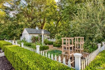 Lancashire Gardens Resub Of Lts 15 & - Residential