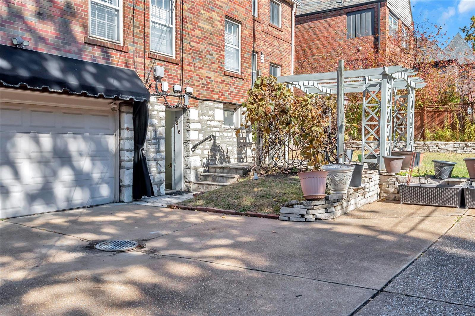 Wellington Way Four Condo - Residential Income