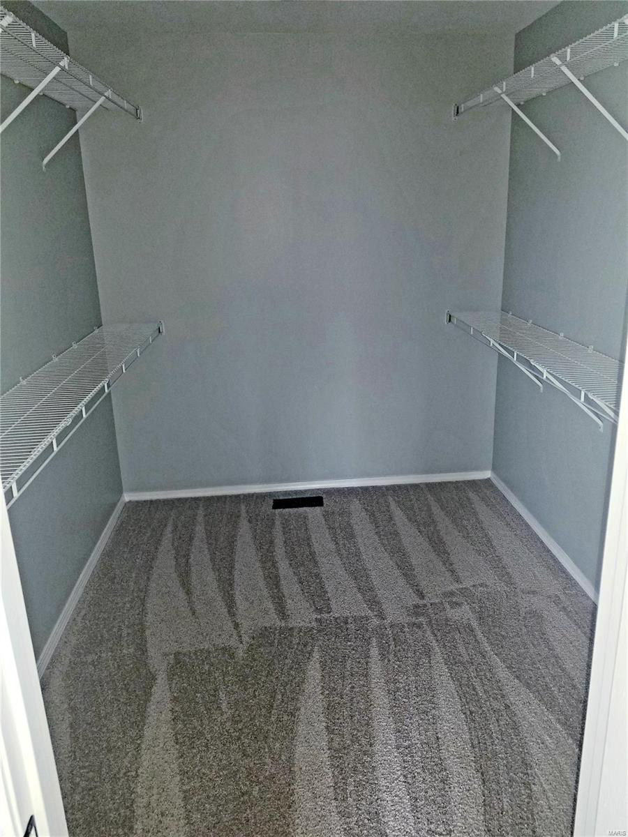 Winghaven-Hawthorn Village - Residential