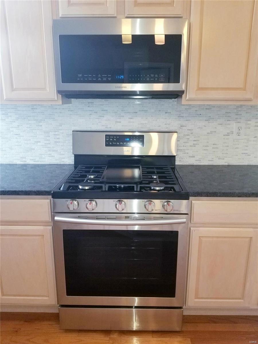 Winghaven-Hawthorn Village - Residential