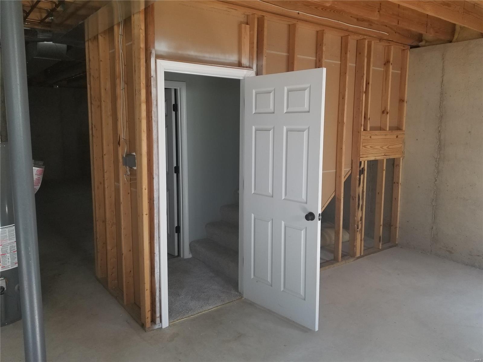 Winghaven-Hawthorn Village - Residential